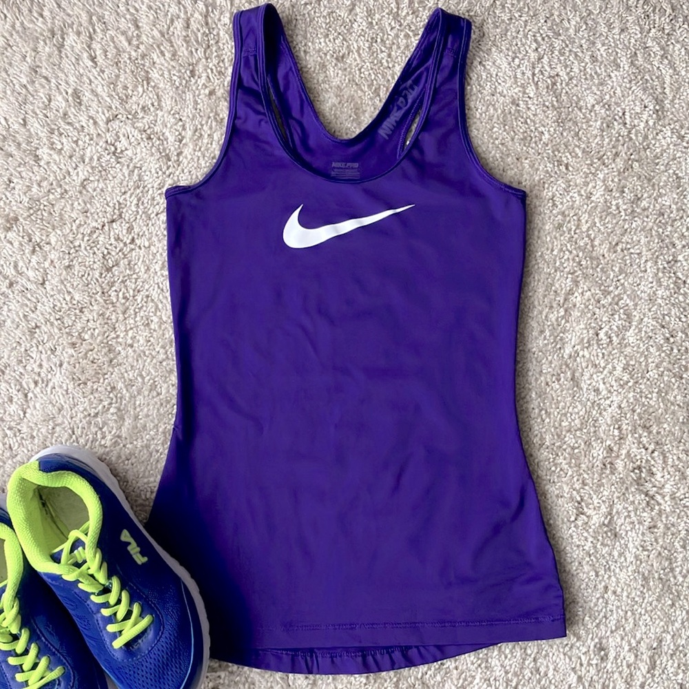 Nike Pro | Dri-Fit Athletic Top